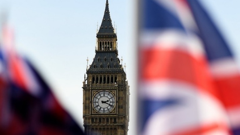 Βρετανία: Το Εργατικό κόμμα διέγραψε τη μαύρη βουλευτή Νταϊάν Άμποτ για αντισημιτικά σχόλια