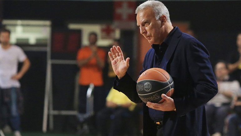 O Νίκος Γκάλης αναγορεύεται σε επίτιμο διδάκτορα του Τμήματος Επιστήμης Φυσικής Αγωγής του ΑΠΘ