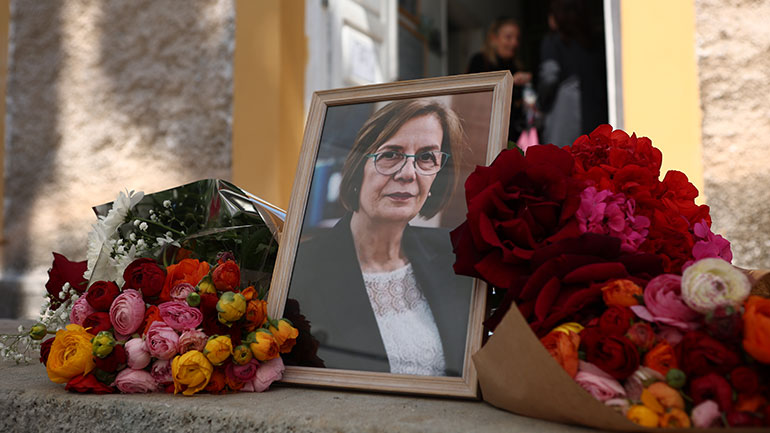 Το τελευταίο αντίο στη Μυρσίνη Ζορμπά