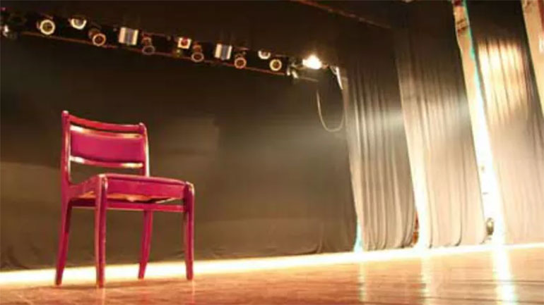 Ακρόαση για την παράσταση «Οι άθλιοι» σε σκηνοθεσία Κωνσταντίνας Νικολαΐδη