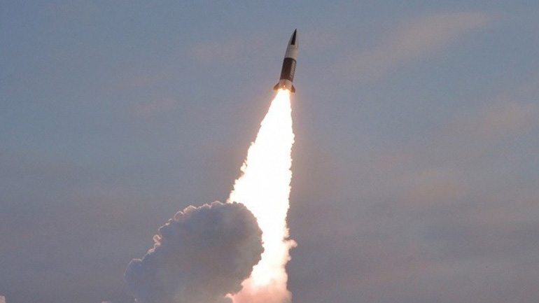 Η Ρωσία ανακοίνωσε ότι Λευκορώσοι στρατιώτες εκπαιδεύθηκαν στη χρήση τακτικών πυρηνικών πυραύλων