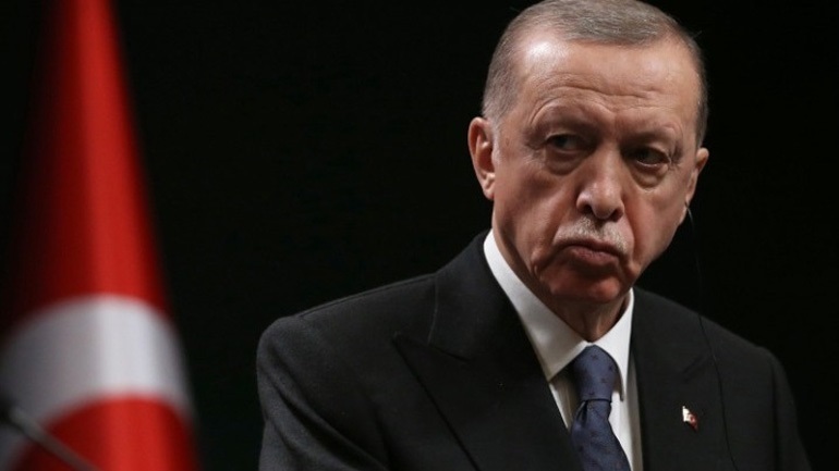 Ο Ερντογάν ακυρώνει και το αυριανό του πρόγραμμα – Εντείνεται η ανησυχία για την υγεία του