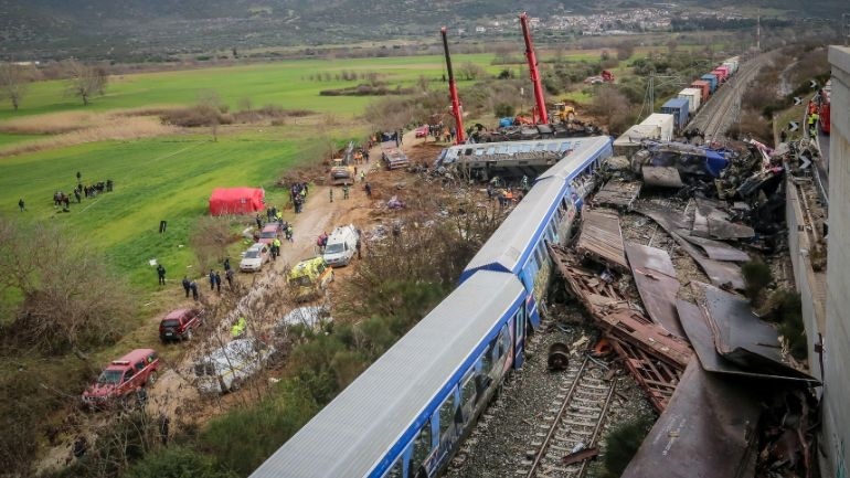 Δυστύχημα στα Τέμπη: Καλούνται σε ακρόαση ΟΣΕ και Hellenic Train