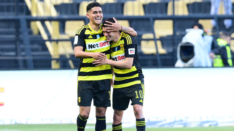 Άρης-Ολυμπιακός: Ασύλληπτο γκολ με απευθείας εκτέλεση κόρνερ από τον Πάλμα!