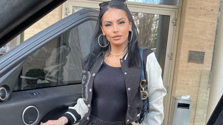 H Δήμητρα Αλεξανδράκη ανήρτησε βίντεο από το τροχαίο ατύχημα που είχε στην Ιερά Οδό