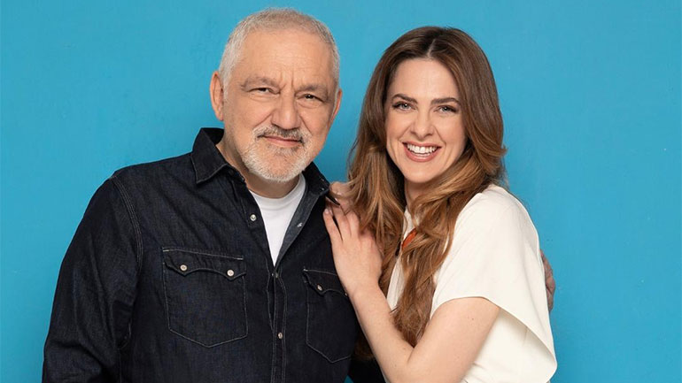 Ο Νίκος Πορτοκάλογλου και η Ρένα Μόρφη live στο Θέατρο Βράχων