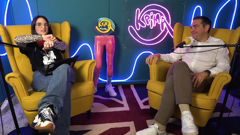 Συνέντευξη Τσίπρα στη δημοφιλή YouTuber, Zoe Pre