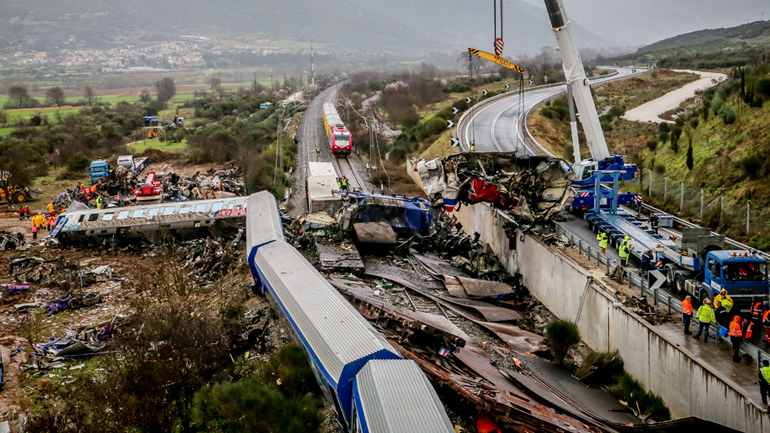 Στον αέρα οι συνομιλίες της τραγωδίας των Τεμπών