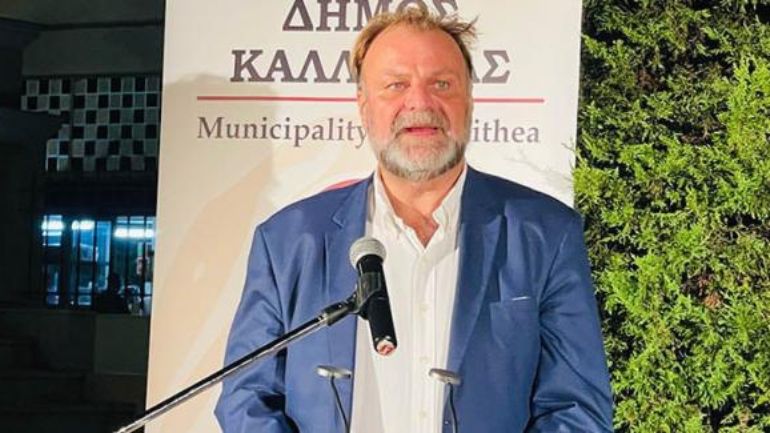 Λάζαρος Λασκαρίδης: Κρίσιμα τα επόμενα 24ωρα μετά την πτώση από μπαλκόνι όταν υποχώρησε το κάγκελο