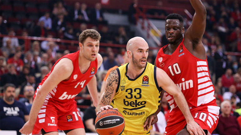 «Break» της Φενέρμπαχτσε στο ΣΕΦ, με 82-78 ηττήθηκε ο Ολυμπιακός