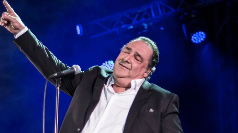 Η νέα φωτογραφία του Βασίλη Καρρά μετά την απώλεια 42 κιλών