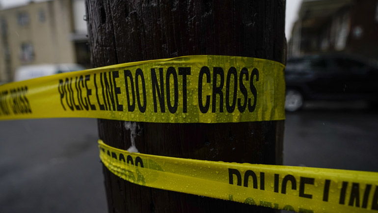 Πέντε νεκροί σε επεισόδιο με πυροβολισμούς στο Τέξας- Διαφεύγει o ένοπλος δράστης