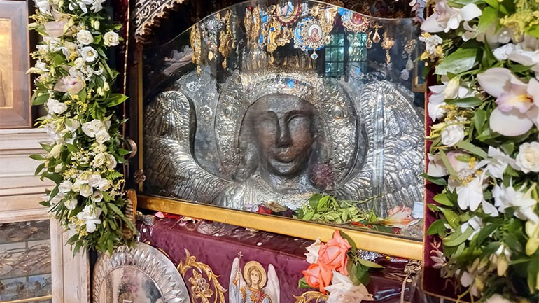 Το πανηγύρι του Ταξιάρχη στο Μανταμάδο και το έθιμο της ταυροθυσίας