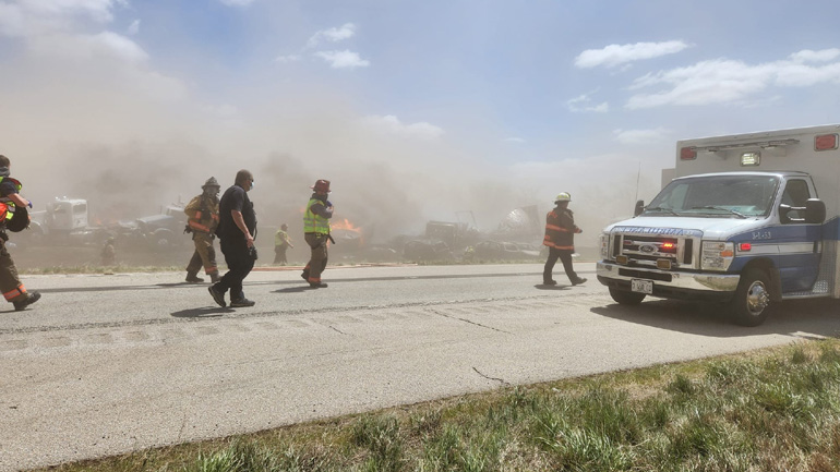 Έξι νεκροί σε καραμπόλα δεκάδων οχημάτων στο Ιλινόι