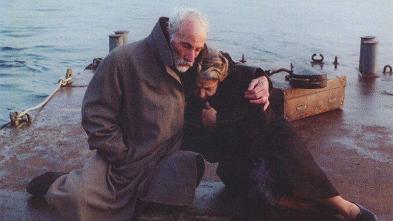 «Ταξίδι στα Κύθηρα»: Το αριστούργημα του Θόδωρου Αγγελόπουλου σε επανέκδοση