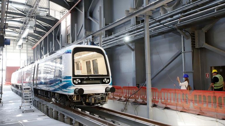 Μετρό Θεσσαλονίκης: Έγινε δοκιμαστική κίνηση συρμού – Βίντεο από την αναχώρηση