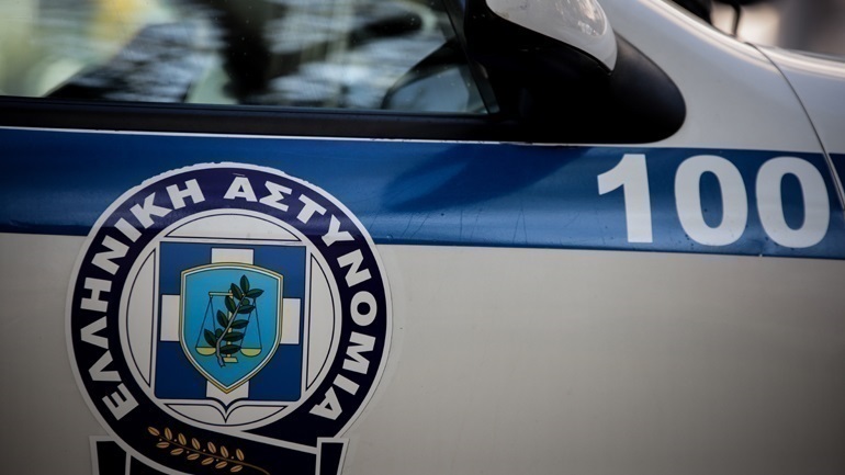 Τηλεφώνημα για βόμβα στα κεντρικά γραφεία της ΝΔ – Εκκενώθηκε το κτήριο