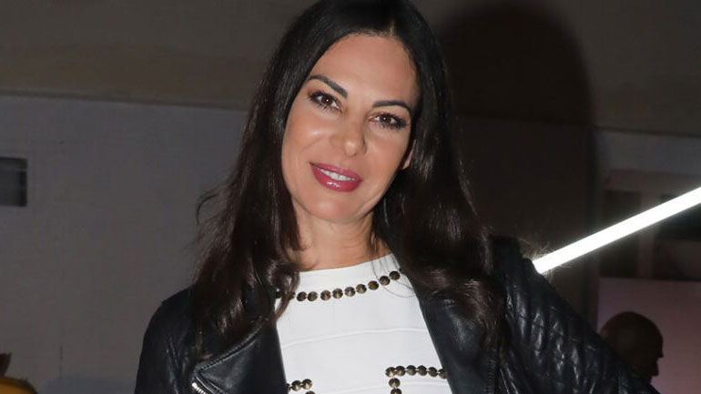 Ερωτευμένη η Εύη Βατίδου: «Είμαι 47, ο σύντροφός μου είναι 35»