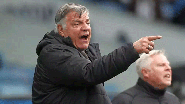 Λιντς: Ανακοινώθηκε ο Αλαρντάις