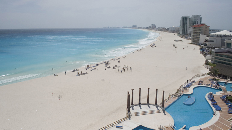 Μεξικό: Τo βραβείο Μπριτς-Βαλδές απέσπασε ρεπορτάζ για την αθέατη πλευρά του Κανκούν