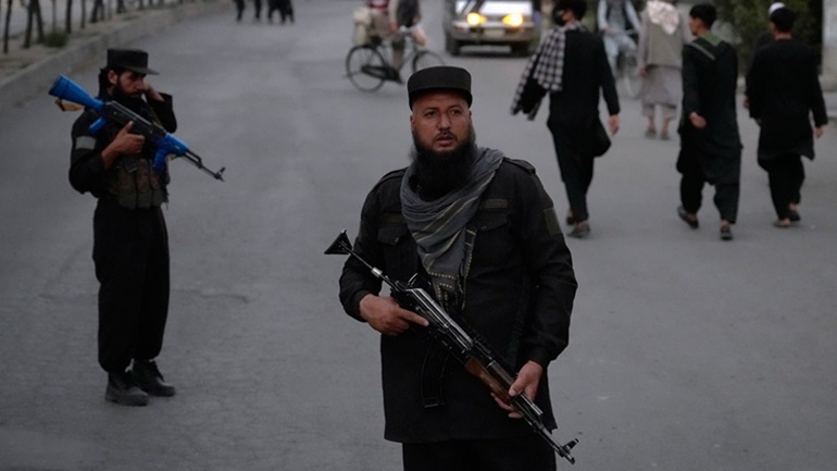 Τουλάχιστον επτά εκπαιδευτικοί νεκροί από πυροβολισμούς σε σχολείο στο Πακιστάν