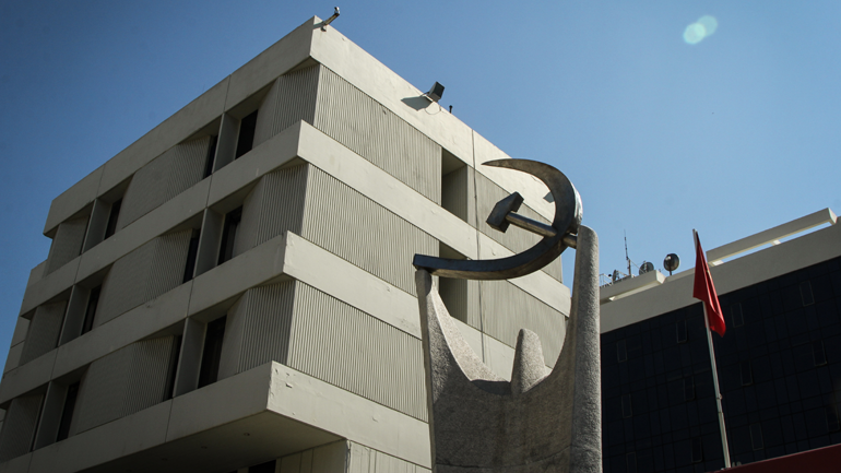 ΚΚΕ: Πρέπει να βρίσκεται σε μεγάλο πανικό ο κ. Τσίπρας για να επιχειρηματολογεί εναντίον του ΚΚΕ ως τρολ του διαδικτύου