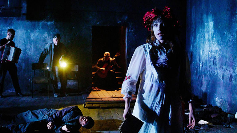 Πειραιώς 260: Έναρξη με την παράσταση «Der Wij / Βίι» του Ρώσου σκηνοθέτη Κιρίλ Σερεμπρένικοφ