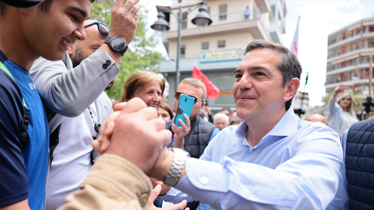 Ο Αλ. Τσίπρας κάλεσε τον Κυρ. Μητσοτάκη να αποδεχτεί την πρόσκληση για μεταξύ τους ντιμπέιτ