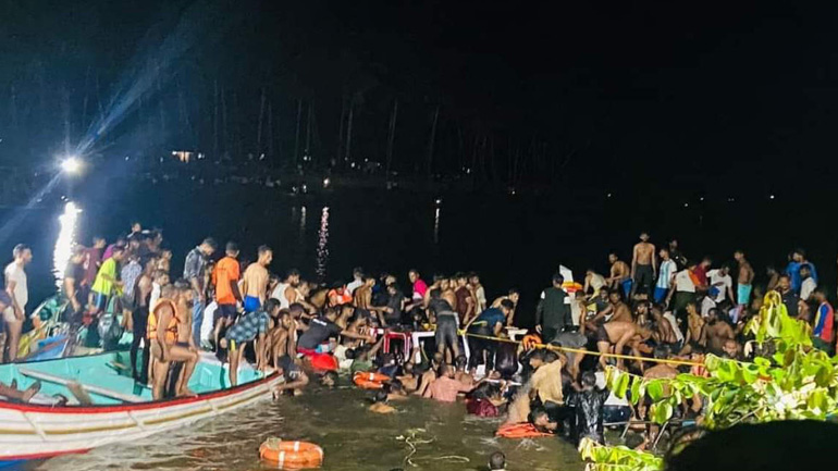 Τουλάχιστον 20 νεκροί από ανατροπή πλεούμενου στην Ινδία