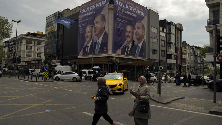 Τουρκία: Ολοκληρώνεται απόψε η ψηφοφορία για τους Τούρκους πολίτες στο εξωτερικό – Αυξημένη η συμμετοχή