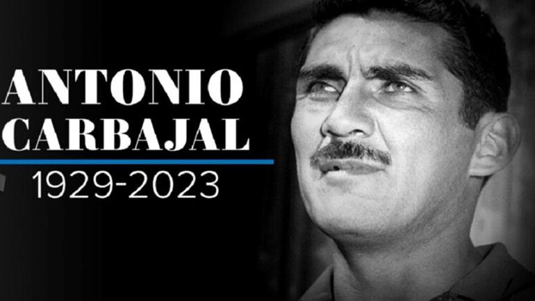 Πέθανε ο θρυλικός Μεξικανός γκολκίπερ Αντόνιο Καρμπαχάλ, ο πρώτος που έπαιξε σε πέντε Μουντιάλ