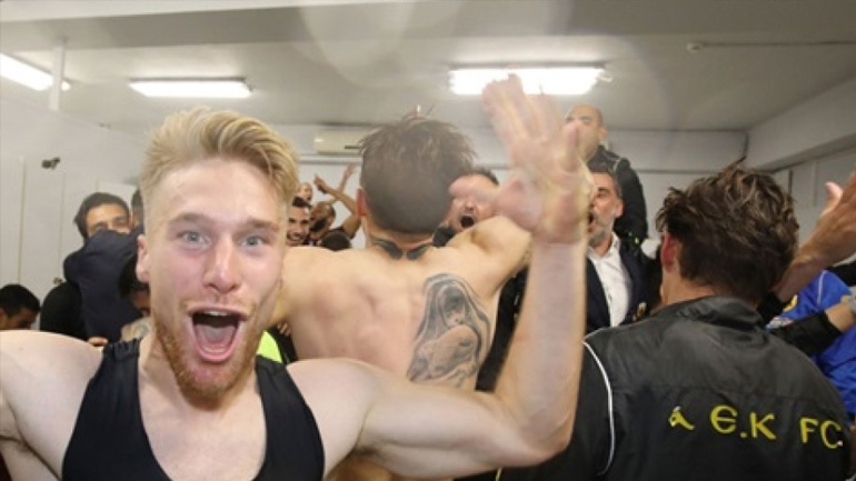 Η παρακάμερα της ΑΕΚ από τη νίκη τίτλου στο «Κλ. Βικελίδης»!