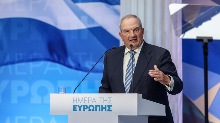 Καραμανλής: Το ευρωπαϊκό οικοδόμημα δεν ανταποκρίνεται στις προσδοκίες των οραματιστών ηγετών