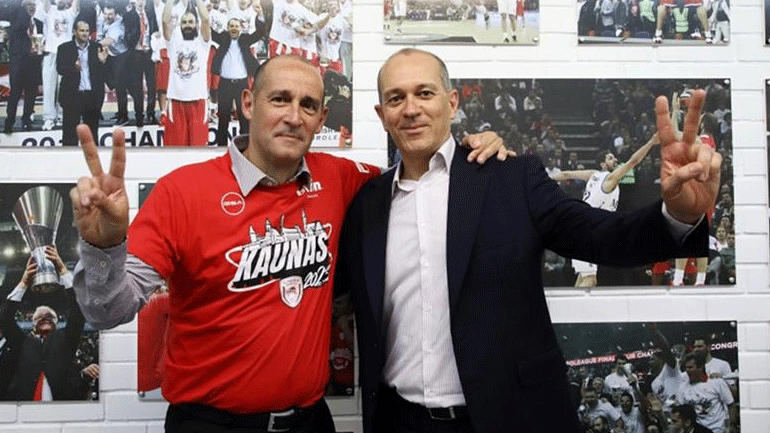 «Πάμε να το πάρουμε»: Το μήνυμα των Αγγελόπουλων στα αποδυτήρια του Ολυμπιακού