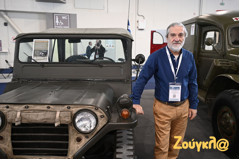 Δημήτρης Λαρόζας