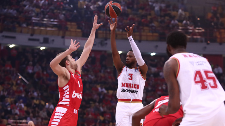 Euroleague: Η Μονακό αντίπαλος του Ολυμπιακού στο φάιναλ φορ, νίκησε 97-86 την Μακάμπι