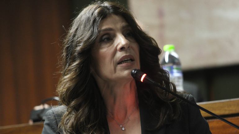 Τσαπανίδου: «Η άρνηση του κ. Μητσοτάκη να μειώσει τον ΕΦΚ στα καύσιμα κάνει έξαλλους μέχρι και υποψήφιους βουλευτές του»