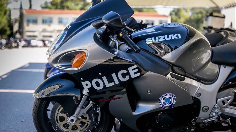 Η Viral ανάρτηση της ΕΛ.ΑΣ. για τις μηχανές της – «Σέξυ είναι»