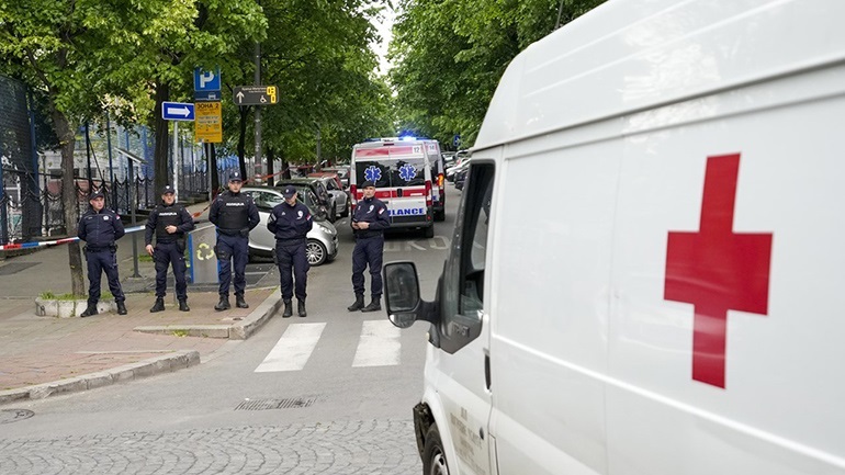 Σερβία: Στο στόχαστρο μπαίνουν τα ριάλιτι σόου μετά τις δύο πρόσφατες ένοπλες επιθέσεις