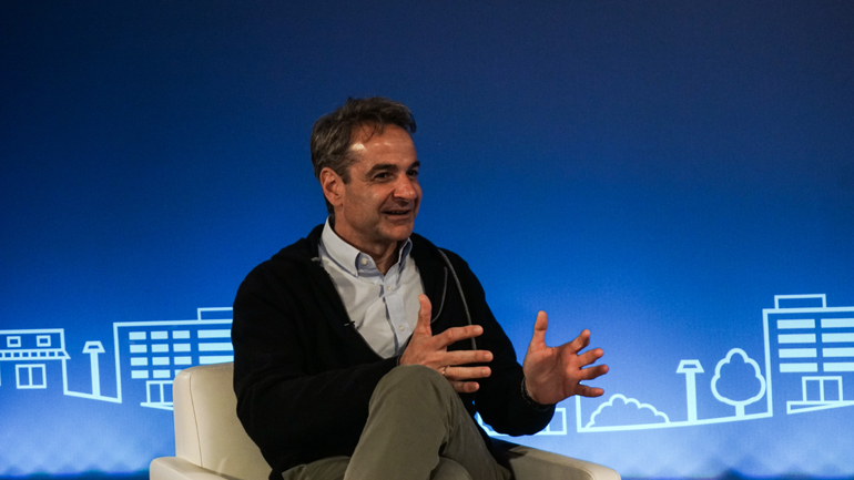 Μητσοτάκης στο AP: «Μακάρι να μην χρειαζόταν να ξοδεύω περισσότερο από το 2% του ΑΕΠ για την Άμυνα» Μητσοτάκης στο AP: «Μακάρι να μην χρειαζόταν να ξοδεύω περισσότερο από το 2% του ΑΕΠ για την Άμυνα»