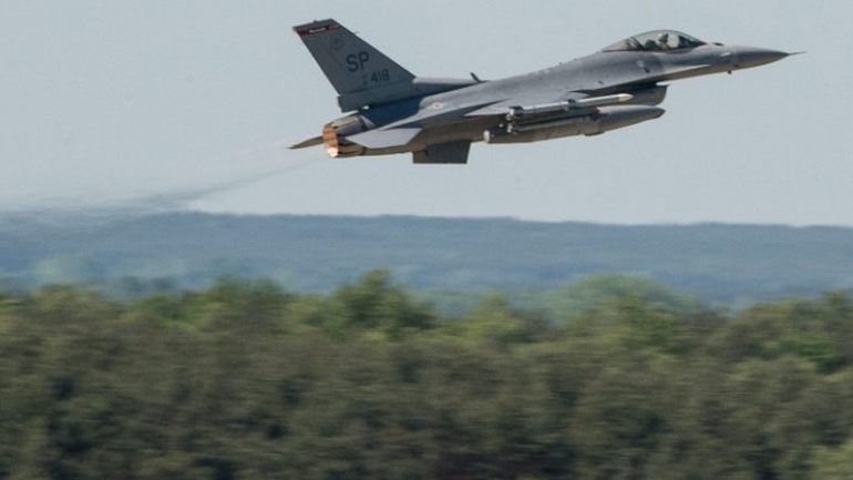 Άγνωστης ταυτότητας ιπτάμενο αντικείμενο εισήλθε εξ ανατολών στον πολωνικό εναέριο χώρο