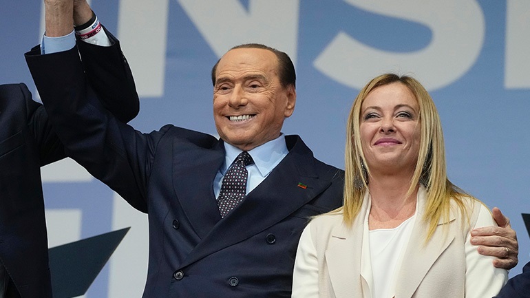 Η Μελόνι συνάντησε τον Μπερλουσκόνι στο νοσοκομείο Σαν Ραφαέλε