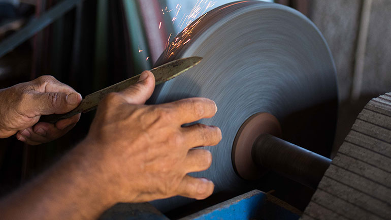 Κρητών Μαχαίρι, στη λάμα του αποτυπώνεται η πολιτιστική ταυτότητα της Κρήτης