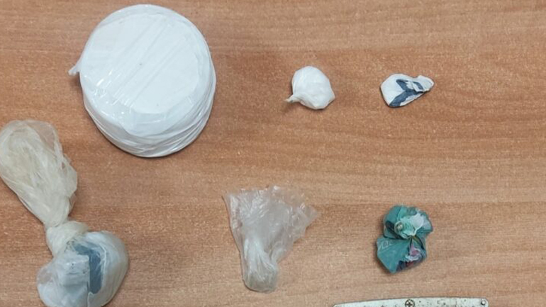 Σύλληψη δύο ανδρών στη Θεσσαλονίκη για κατοχή ηρωίνης και κοκαΐνης