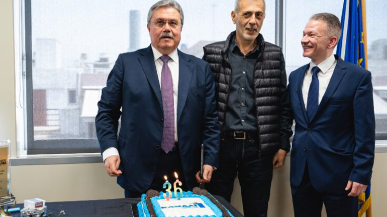 Το Κανάλι Ένα 90,4 συμπλήρωσε 36 χρόνια στον «αέρα» και τα γιόρτασε στις νέες του εγκαταστάσεις