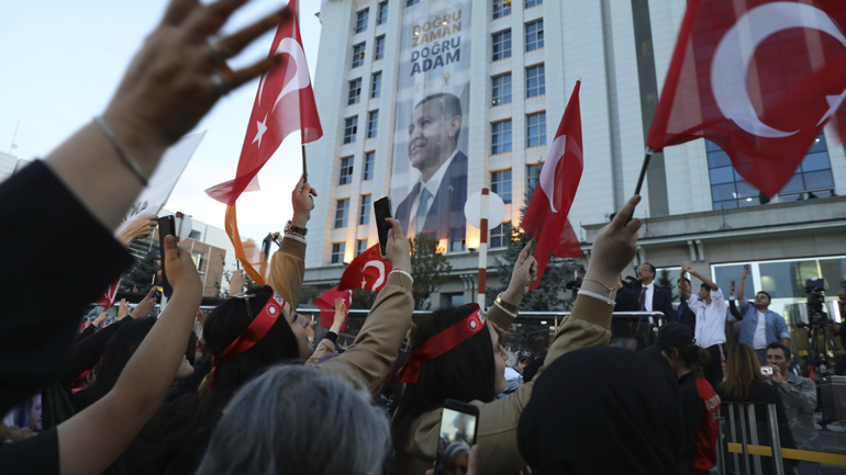 La Repubblica: Ο Ερντογάν φαβορί στον δεύτερο γύρο των προεδρικών εκλογών της 28ης Μαΐου στην Τουρκία