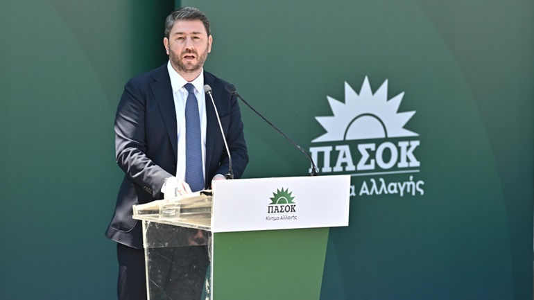 Ανδρουλάκης: Πρωταθλητής της διαφθοράς ο Μητσοτάκης, χορηγός του ο Τσίπρας