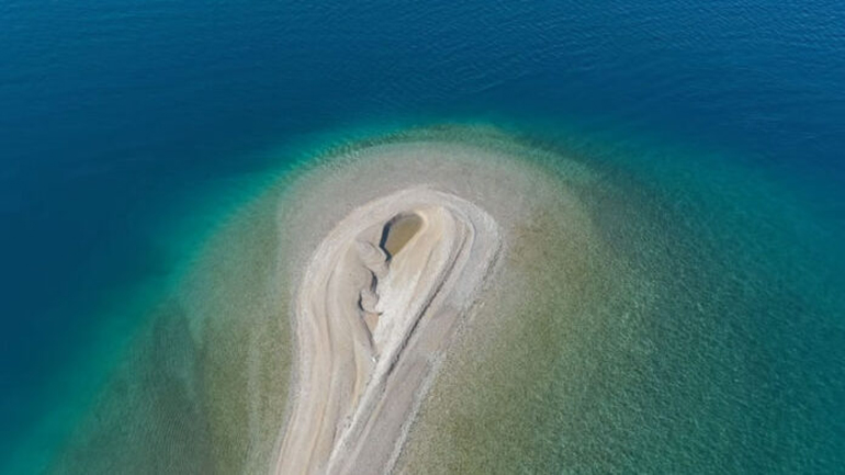 Μαλδίβες; Όχι, Ακρωτήριο Δρέπανο!