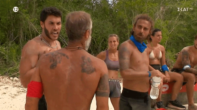 Survivor – Τάκης Καραγκούνιας σε Μάριο Πρίαμο: «Ξεφτιλισμένε, μη με ακουμπάς ρε νούμερο»