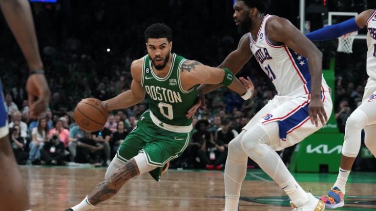 ΝΒΑ: «Διαστημικός» Τέιτουμ έστειλε τη Βοστώνη στους τελικούς της Ανατολής